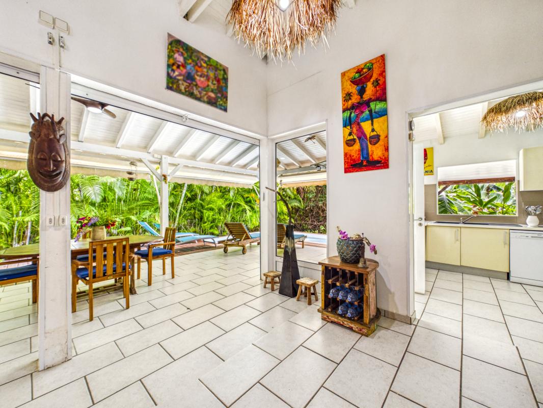 11.location villa avec piscine proche plage St François Guadeloupe
